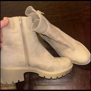 Women's Tan Ankle Boots
